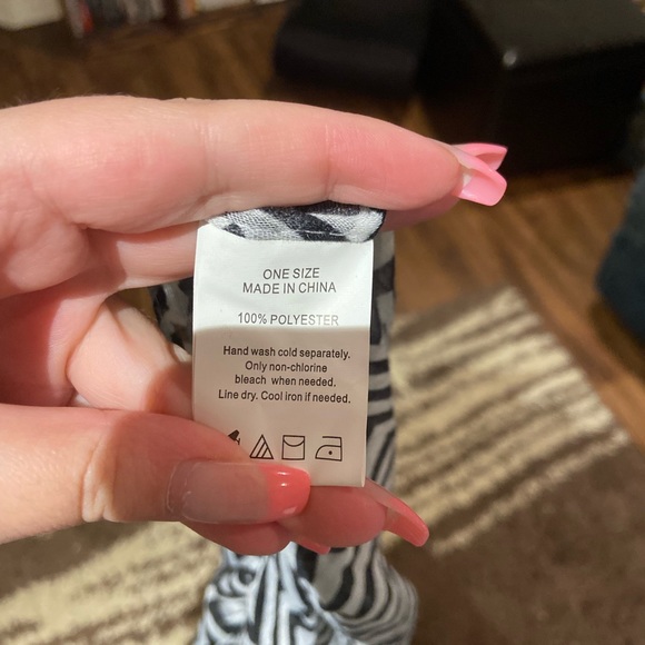 Target Infinity Scarf - Picture 3 of 3